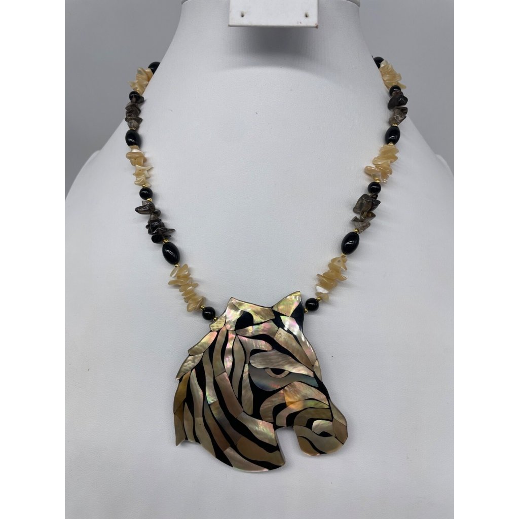 Zebra Pendant Necklace By Lee Sands With Mother Of Pearl Smokey Quartz Black Bea 58$